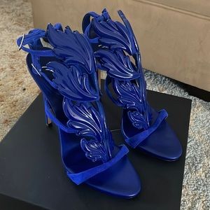 Authentic Giuseppe Zanotti heels, 41 Blue